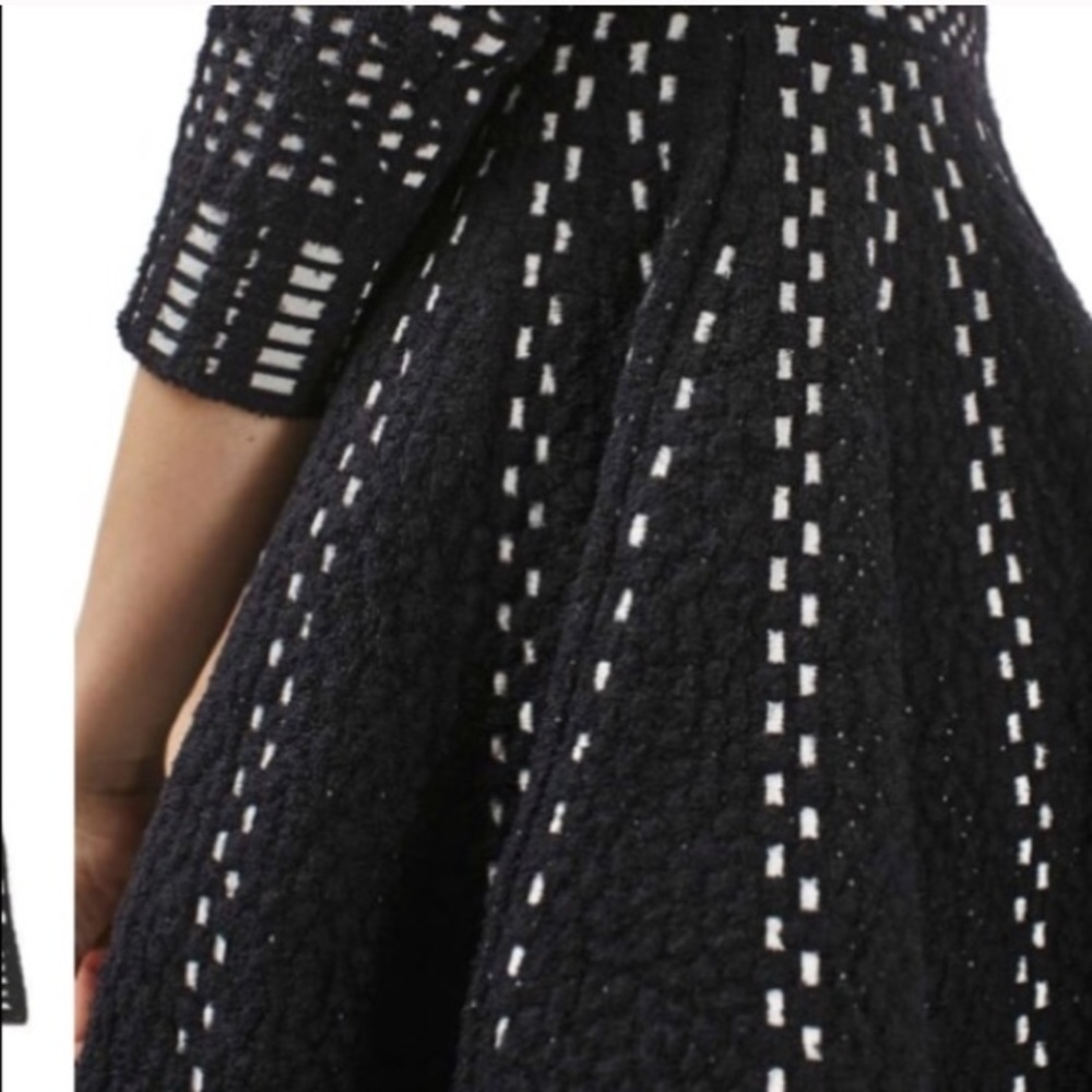 Topshop fit n flare geometric dress - Picture 4 of 4